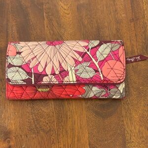 Vera Bradley Tri Fold Quilted Floral Pink and Red Women's Wallet Like New